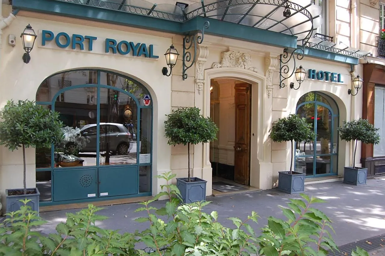 Port Royal ホテル